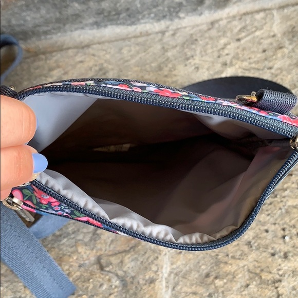 LeSportsac multicolor flower side bag - Picture 3 of 4